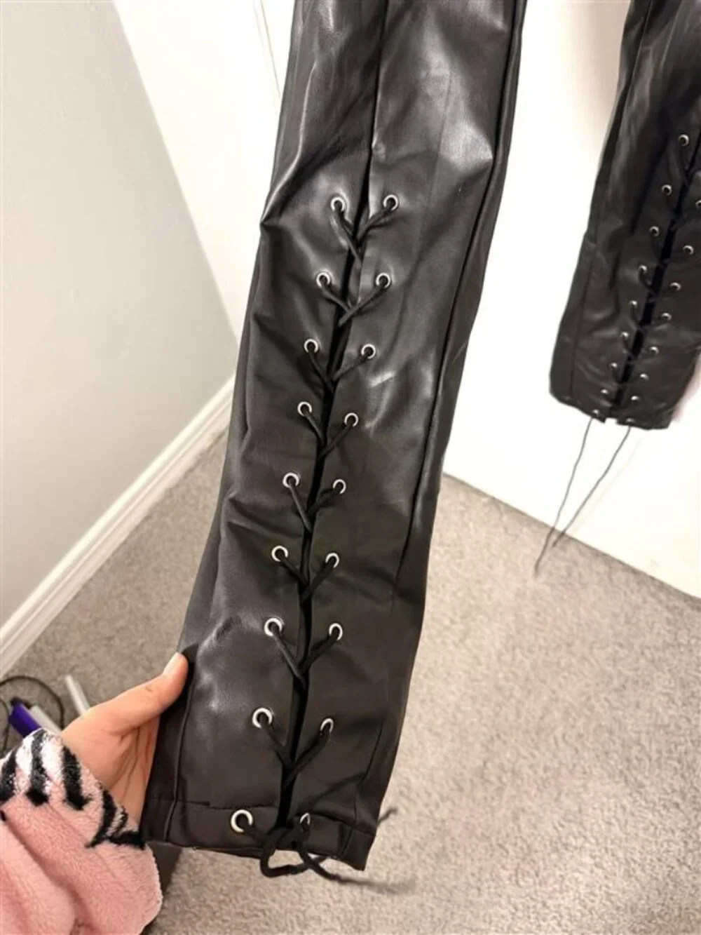 IAMGIA leather lace up pants - Picture 2 of 6
